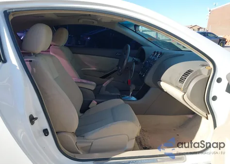 2010 Nissan Altima 2.5 S z USA, uszkodzony, nr VIN 1N4AL2EP4AC176388